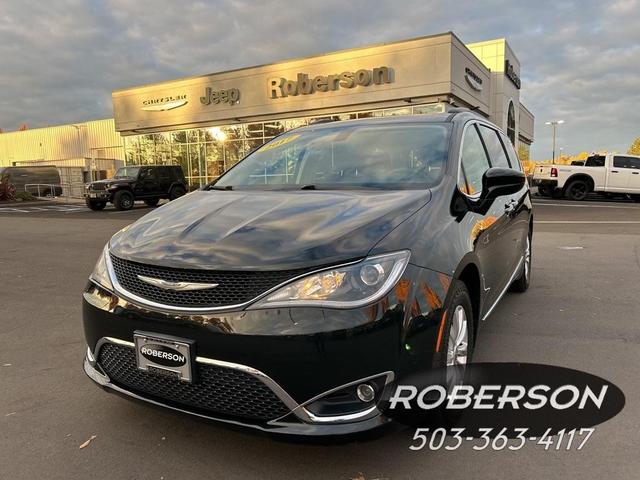 2017 chrysler pacifica touring-l