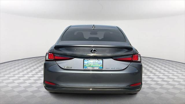 2021 lexus es 250 base