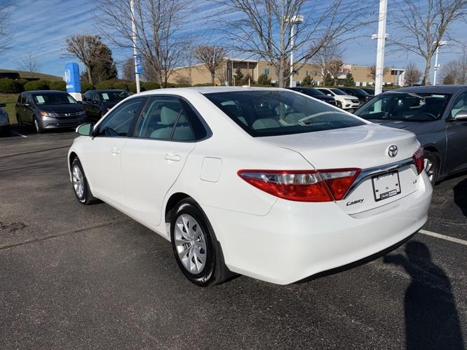used 2015 toyota camry le bloomington, in 47403 for sale in bloomington, indiana