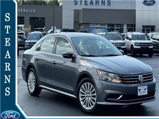 2017 Volkswagen Passat (North America and China) 1.8t se
