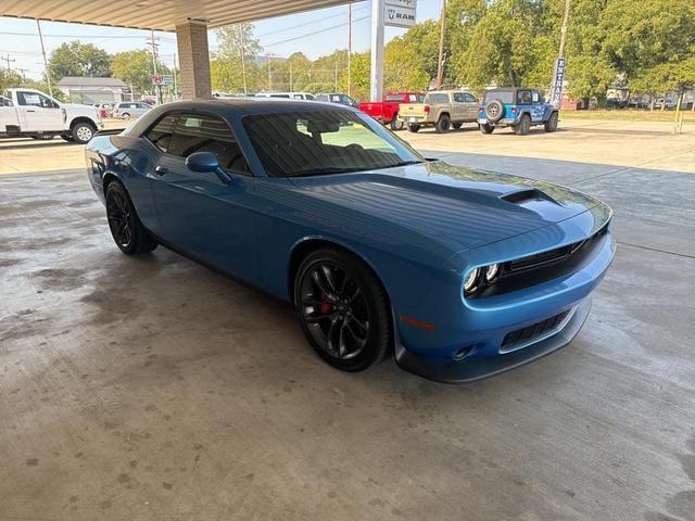 2023 dodge challenger gt
