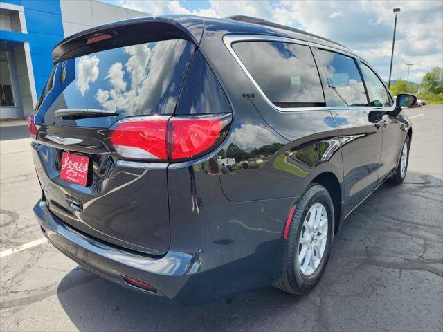 2021 chrysler voyager lxi