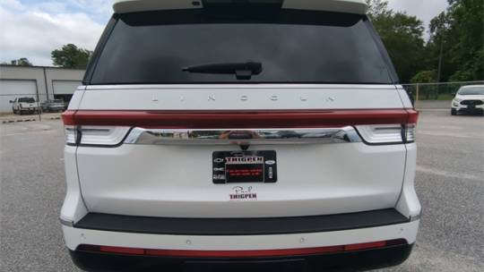 2024 Lincoln Navigator