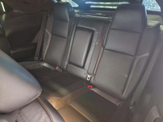 2015 dodge challenger r/t plus