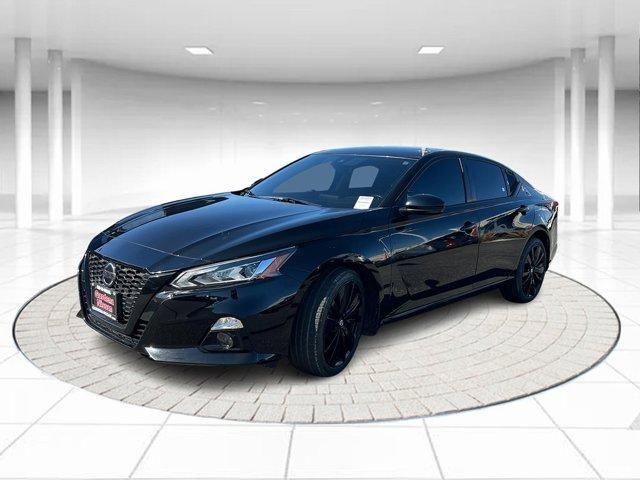 2022 nissan altima
