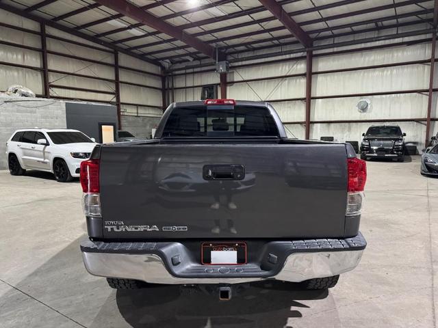 2011 toyota tundra grade