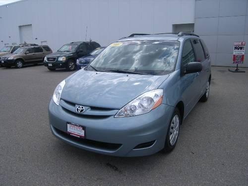 2009 toyota sienna 4dr front-wheel drive passenger van for sale in grand forks, north dakota