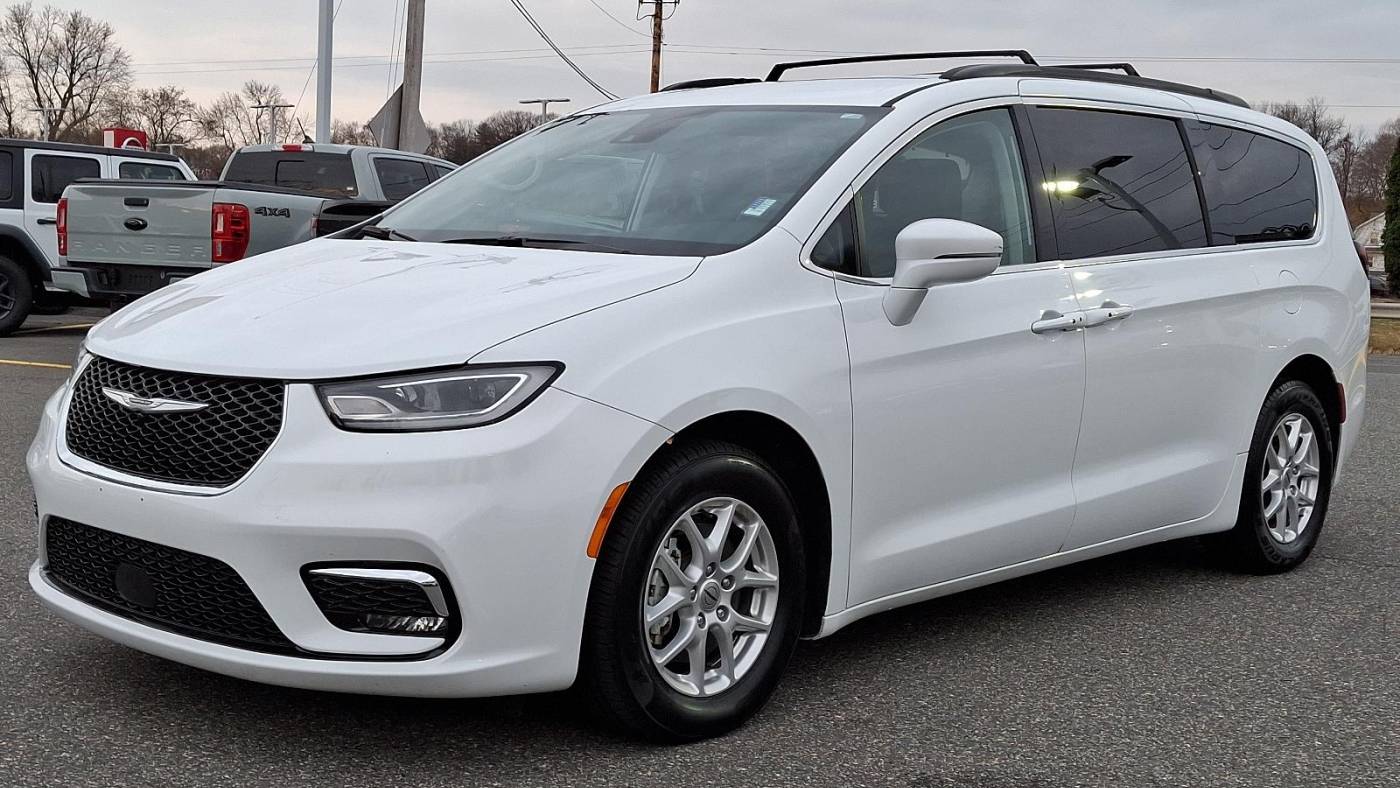 2022 chrysler pacifica touring l