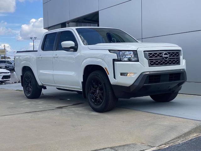 2022 nissan frontier sv