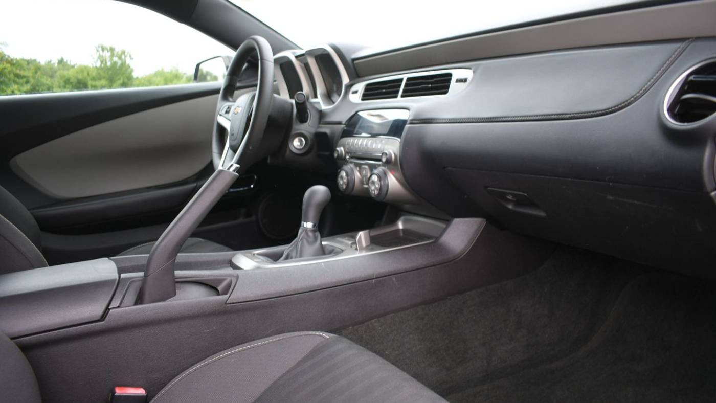 2014 chevrolet camaro ls