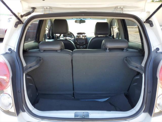 2015 chevrolet spark 1lt