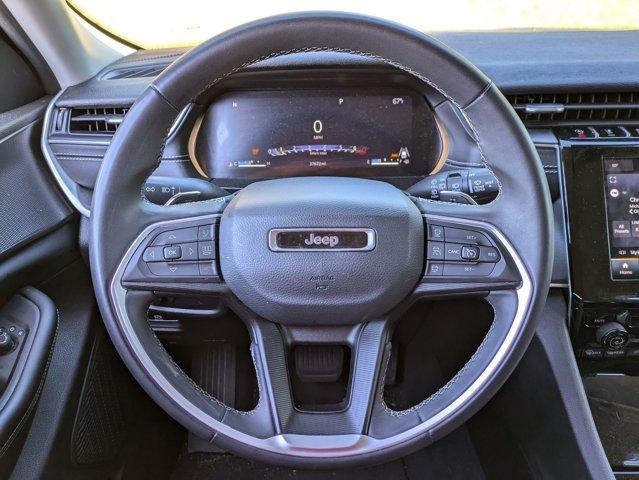 2023 jeep grand cherokee laredo