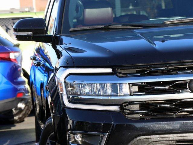 2022 ford expedition limited max