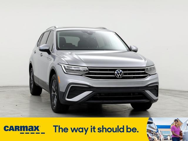 2022 volkswagen tiguan se