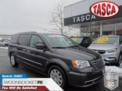 2016 chrysler town and country touring touring 4dr mini-van for sale in cranston, rhode island