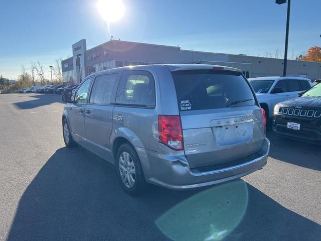 2019 dodge grand caravan se
