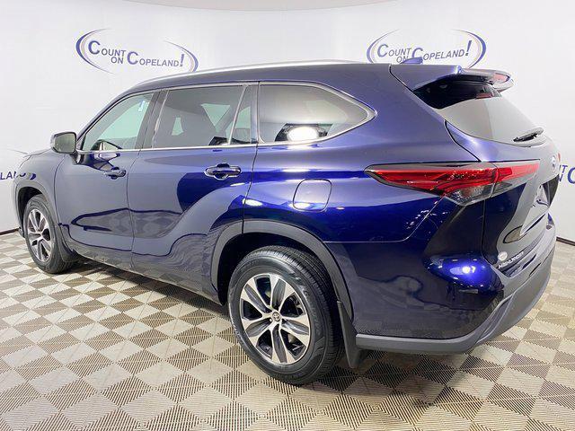 2021 toyota highlander xle
