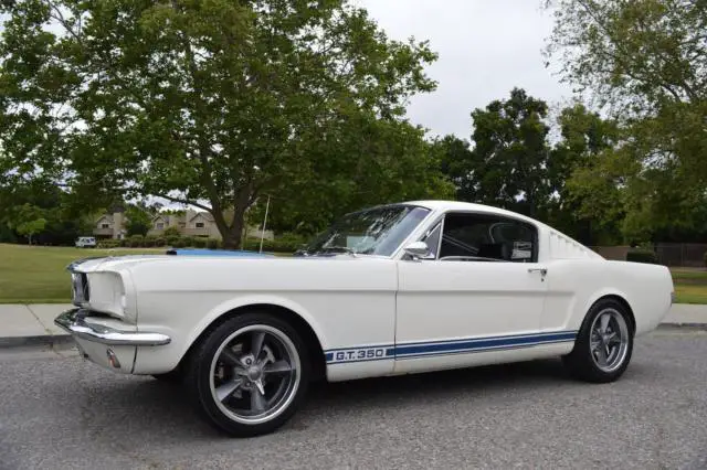 1965 ford mustang tribute white blue manual 5,771 miles
