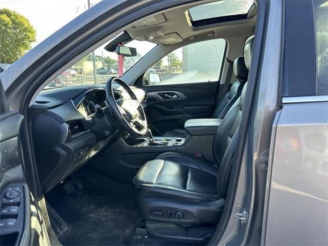 used 2018 chevrolet traverse premier