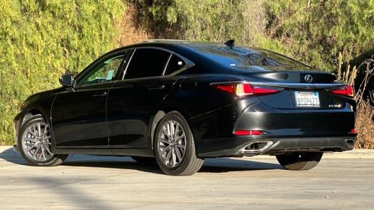 2022 Lexus ES
