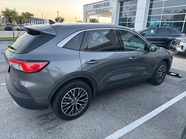 2022 ford escape phev sel