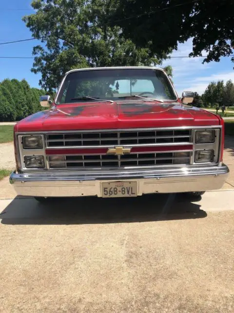 chevrolet c-10 pick up truck