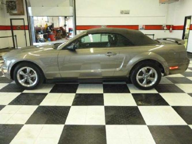 2005 ford mustang gt convertible in deer park, ny