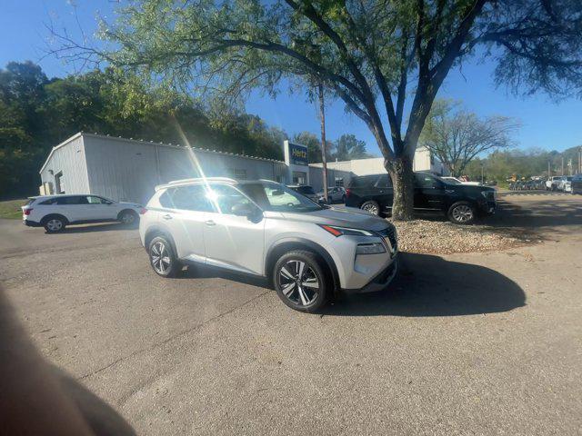 2021 nissan rogue sl