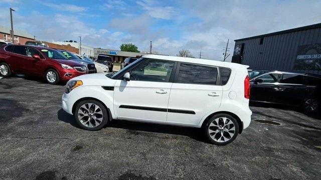 2013 kia soul !