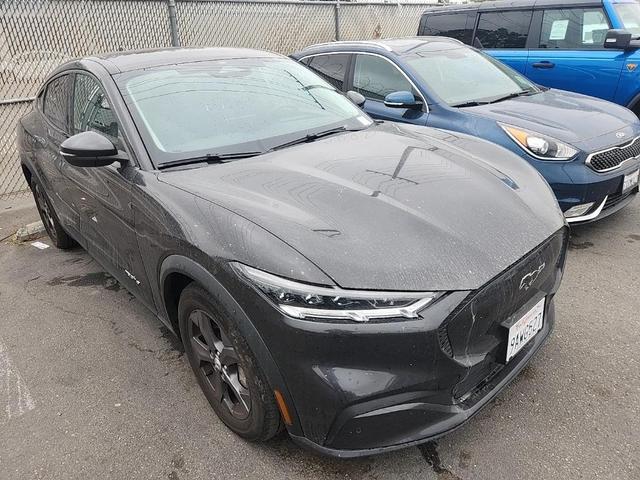 2022 ford mustang mach-e select