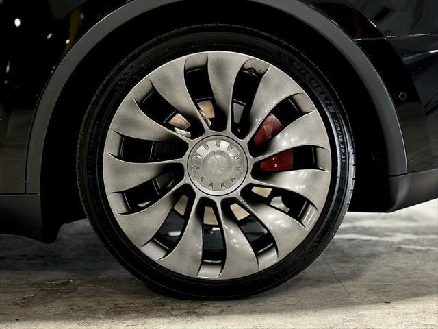 2022 tesla model y performance dual motor all-wheel drive