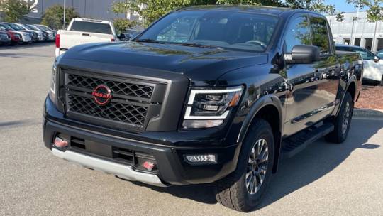 2024 Nissan Titan pro-4x