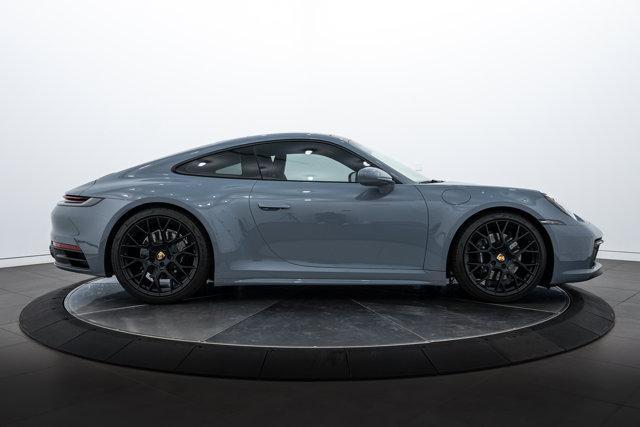 2023 porsche 911 carrera s