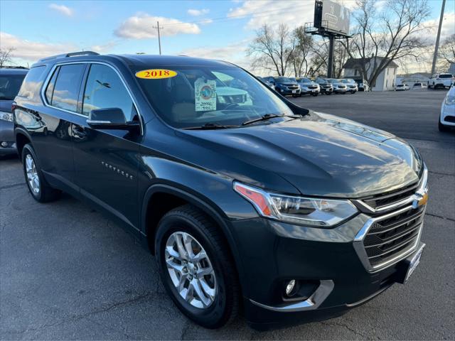 2018 chevrolet traverse lt cloth