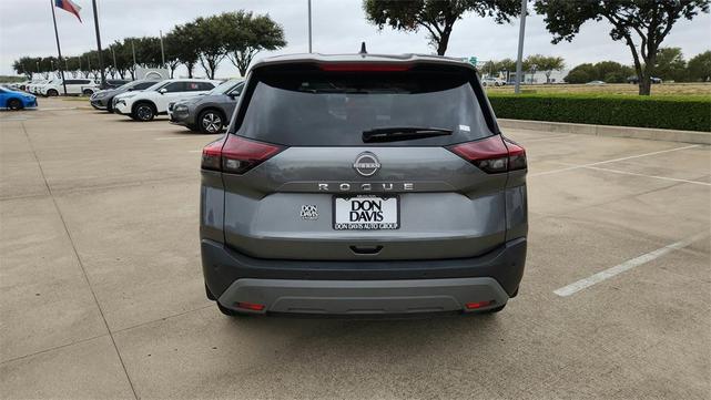 2022 nissan rogue s