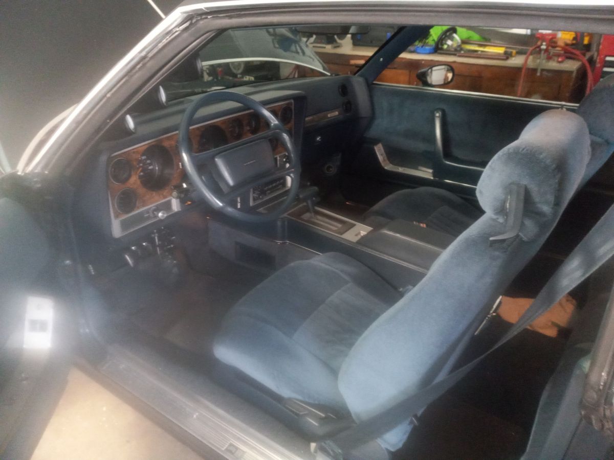 1987 pontiac grand prix le