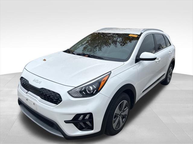 2022 kia niro lx