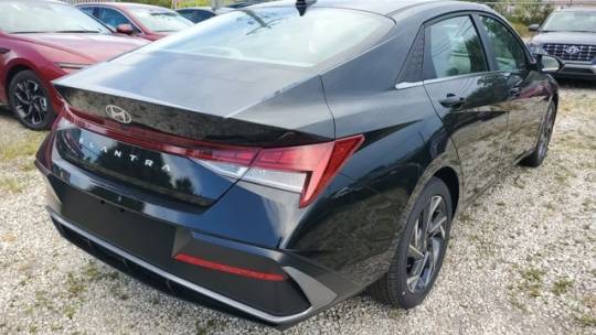 2024 Hyundai Elantra
