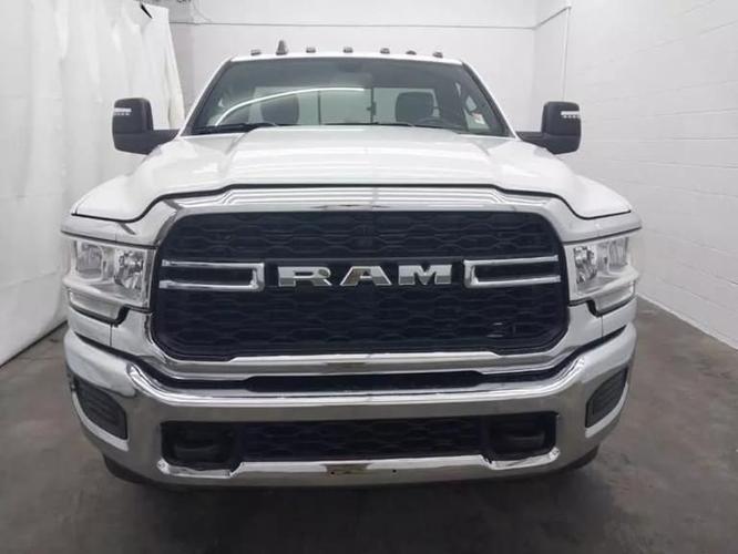2024 ram 3500 tradesman reg cab 4wd in frankfort, kentucky