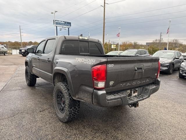 2016 toyota tacoma trd sport