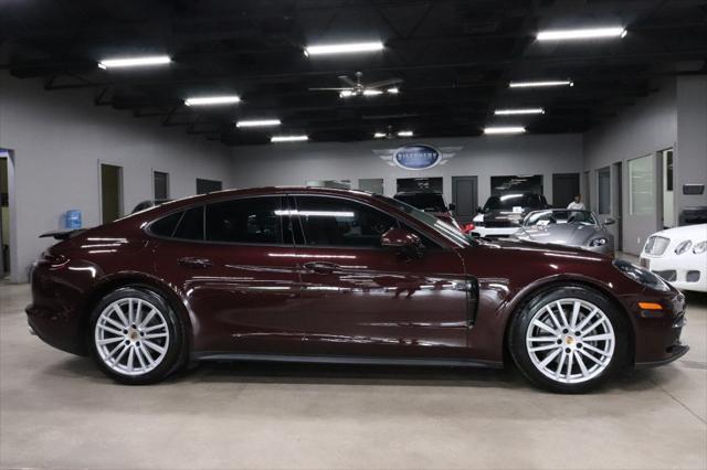 2018 porsche panamera base