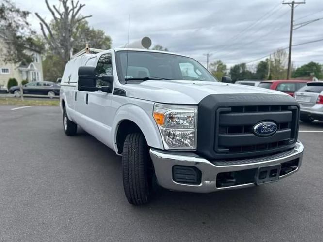 2016 ford f350 super duty crew cab lariat pickup 4d 8 ft in east vineland, new jersey