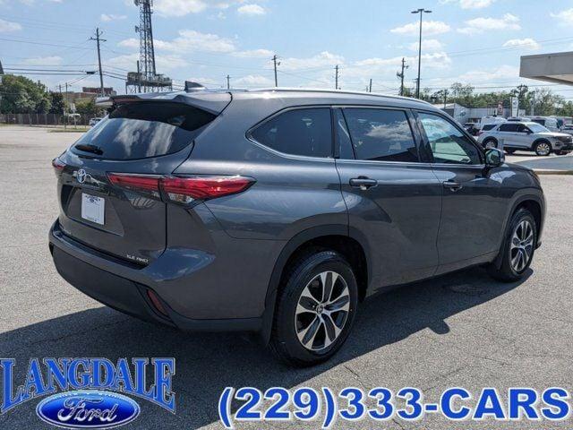 2022 toyota highlander xle in clyattville, georgia