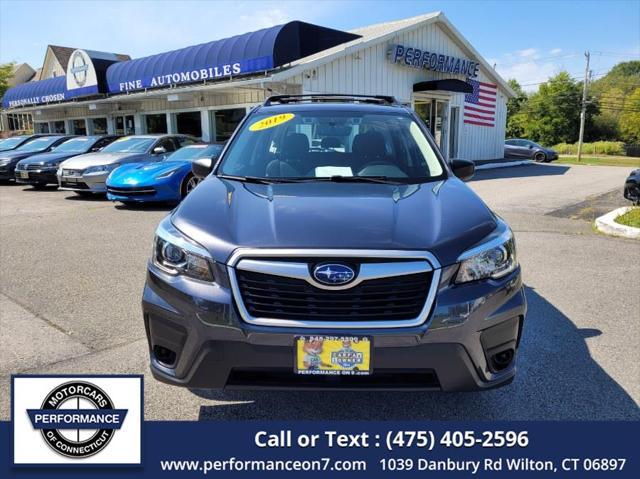 2019 subaru forester base
