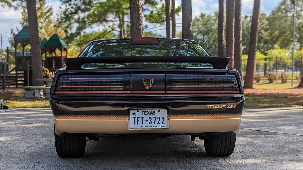 trans am with v8 tpi, ws6 package, and recaro seats