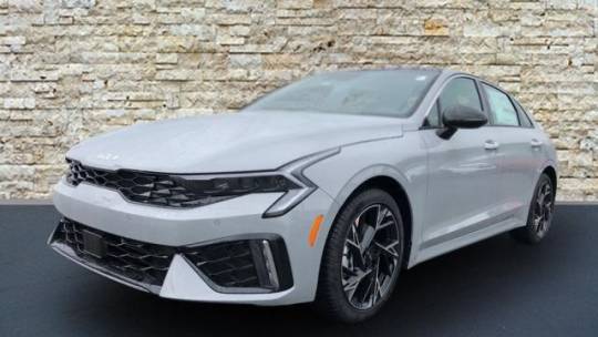 new 2025 kia k5 gt-line fwd