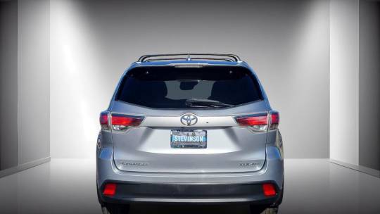 2016 Toyota Highlander