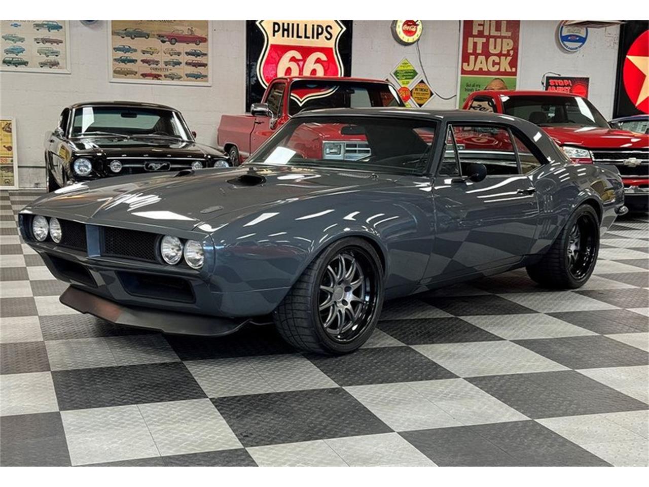 1967 pontiac firebird