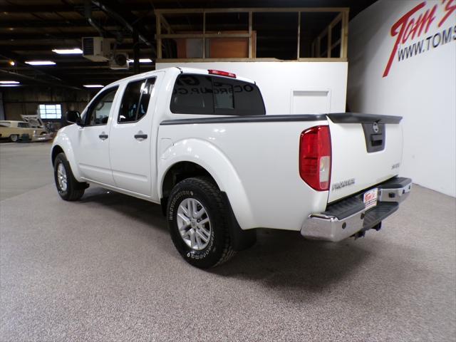 2015 nissan frontier sv