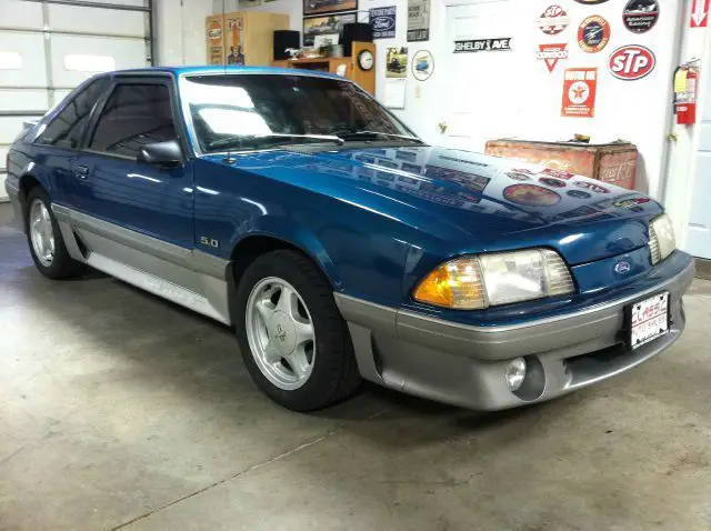 1993 ford mustang